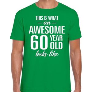 Awesome 60 year - geweldige 60 jaar cadeau t-shirt groen heren -  Verjaardag cadeau XL