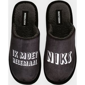Ik moet helemaal niks pantoffels maat 37-38 - pantoffels - pantoffels heren - pantoffels dames - grappige pantoffels - pantoffels met tekst - sloffen heren - sloffen dames - sloffen met harde zool - fluffy binnenkant