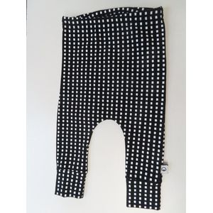 Wooden buttons - Lange broek - Zwart , witte hokjes - 3 / 6 maand 62/68