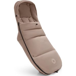 Bugaboo Winter Performance Voetenzak, Must-Have Kinderwagen Accessoire Met Kap, Schoenenschild en Tweeweg Rits in Desert Taupe