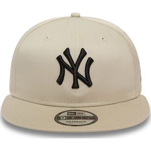 New Era New York Yankees League Essential Light Beige 9FIFTY Snapback Cap S/M