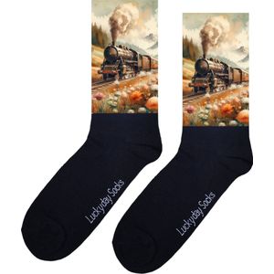 Locomotief - Opkikker - Grappige sokken - Valentijns cadeau - Verjaardag cadeau - Sinterklaas cadeau - Kunst - Leuke sokken - Vrolijke sokken - Trein - Spoorbaan - Kerst Sokken - Vaderdag - Moederdag - Kerstcadeau - Socks die Happy maken - Maat 37-44
