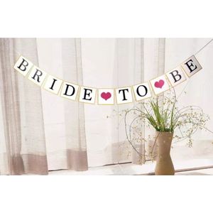 Bride to Be Letter slinger - Just Married - Huwelijk - Guirlande - Banner - Wit Zwart Goud - Vrijgezellenfeest - Bruiloft - Trouwen - Huwelijk - Feest - Wedding - Net Getrouwd - Raamslinger - Autoslinger - Decoratie - Nostalgisch - Brocante - Vintage