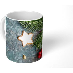 Mok - Koffiemok - Kerst - Rustiek - Takken - Steranijs - Bes - Rood - Mokken - 350 ML - Beker - Koffiemokken - Theemok