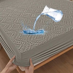 Waterdichte matrasbeschermer 140x200cm hoeslaken luxe, 3D-patroon, super absorberend, ademende matrashoes waterdichte matrasbescherming vochtbescherming hoeslakens - grijs