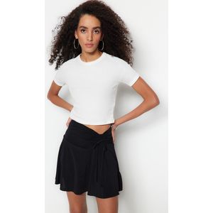 Trendyol Normale taille Het is ruim Zwarte Halo/Skater mini rekbare gebreide short rok met ruches detail TWOSS23ET00045