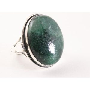 Grote ovale zilveren ring met groene aventurijn - maat 19