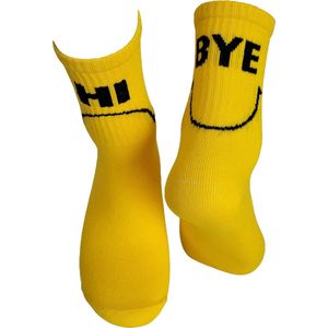 Verjaardags cadeau - Hy By tennis Sokken - vrolijke sokken - witte sokken - Gele sokken - tennis sokken - sport sokken - valentijns cadeau - sokken met tekst - aparte sokken - grappige sokken - Socks waar je Happy van wordt - maat 37-44