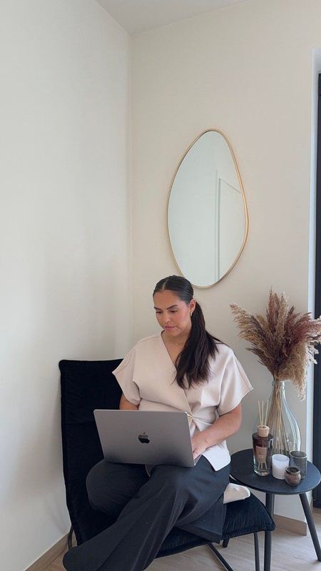 Nordic Style - Organische Spiegel - Zacht Goud - 82x46 cm - Wandspiegel