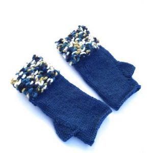 Handgebreide blauwe polswarmers, jeansblauwe vingerloze handschoenen, denimblauwe gebreide armwarmers