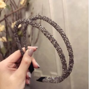 Fiory Diadeem| Haarband strass steentjes en kralen| Bling Bling| Diadeem kralen| Haarsieraad| Haarband|Haaraccessoires| Kralen| donkergrijs