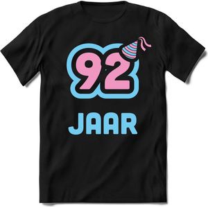 92 Jaar Feest kado T-Shirt Heren / Dames - Perfect Verjaardag Cadeau Shirt - Licht Blauw / Licht Roze - Maat 9XL