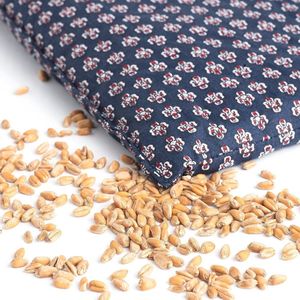 Hoogwaardig korrelkussen voor pijnverlichting - 12 kamers van katoen (60x20 cm) - warmtekussen / koelkussen - biologisch tarwe