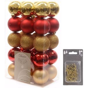Kerstversiering mix pakket kunststof kerstballen goud/rood 30x stuks 6 cm met goudkleurige ophanghaakjes