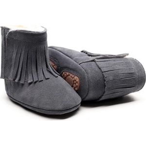 Suede grijs gevoerde baby laarsjes met franjes maat 23/24 12 -18 maanden