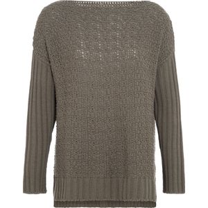 Knit Factory Emily Gebreide Dames Trui - Dames pullover gemaakt van Wol - Damestrui voor in de winter - Wintertrui - Lange mouw - Boothals - Cappuccino - Bruin - 36/38