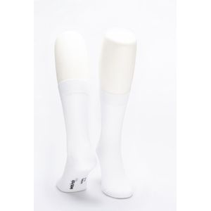 WeirdoSox Bamboe herensokken / damessokken Wit - Naadloos - Anti zweet - Anti bacterieel - 6 Paar - Maat 39/42
