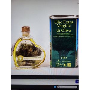 Olijfolie, Hartje in glas, Extra Vergine + gietbek uit  Italy