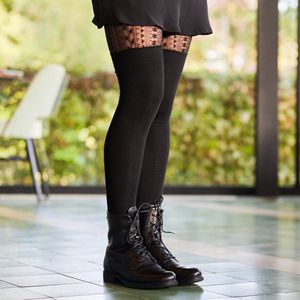 Bonnie Doon Grafische Panty 40 Denier Donker Blauw Dames maat S/M - Grafisch - Print - Gladde Naden - Maximaal Draagcomfort - Chique Panty - Geometrie Tights - Feestelijk - Dark Blue - BP221902.111