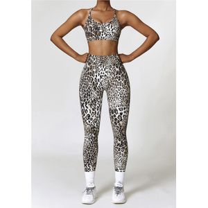 PRINTED GYM SET - Maat L - 2delig - Leopard Print - Gym Set - Gym Legging - Fitness set - Fitness top & legging - Sportkledingset - Sporttop - Sportlegging - Yogaset - Yogalegging - Yogatop