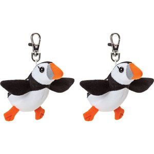 Suki Gifts Pluche knuffeldier Papegaaiduiker vogel sleutelhanger - 2x - zwart/wit - 9 cm - clip sluiting