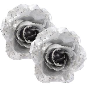 Decoris Kerstboom bloemen - 2x st - zilver - 14 cm - op clip - kerstrozen