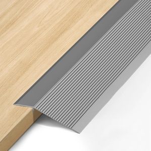 Aluminium drempelhelling - 0,9 m x 100 mm - zelfklevend overgangsprofiel - hoogtecompensatie 8-40 mm - deurdrempellijst - deur vloer overgangslijst - drempels - hellingen - hout - laminaat - tegels