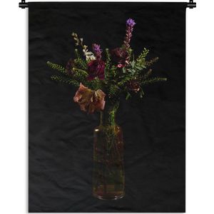 Wandkleed Stillevens Bloemen - Stilleven vers geplukte bloemen op zwarte achtergrond Wandkleed katoen 90x120 cm - Wandtapijt met foto