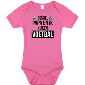 Sssht kijken voetbal tekst baby rompertje roze meisjes - Vaderdag/babyshower cadeau - EK / WK Babykleding 68