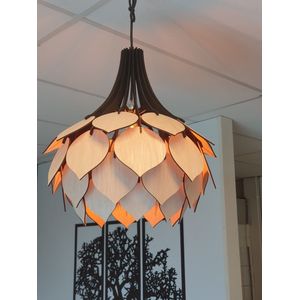 Olivios Design houten hanglamp scandinavische (kroonluchter) handgemaakt in Nederland inclusief luxe zwart strijkijzer snoer