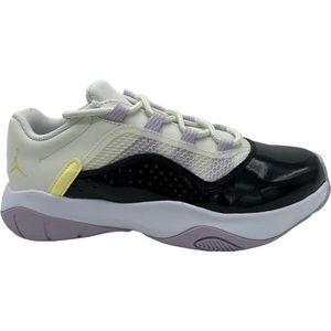 Nike - Air jordan 11 CMFT low (GS) - Sneakers - Kinderen - Wit/Zwart/Paars- Textiel - Maat 39
