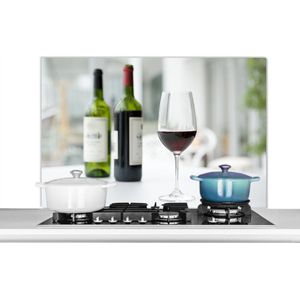 Spatscherm keuken 100x65 cm - Kookplaat achterwand Twee flessen rode wijn en een glas rode wijn - Muurbeschermer - Spatwand fornuis - Hoogwaardig aluminium