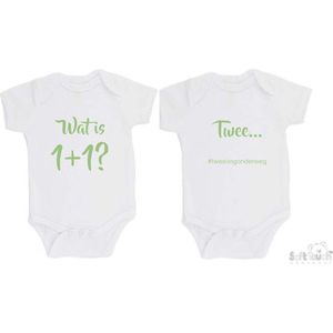 Soft Touch Rompers 2-pack ""Wat is 1+1? & Twee... #tweelingonderweg"" Tweeling Unisex Katoen Wit/sage green (saliegroen) Maat 56/62