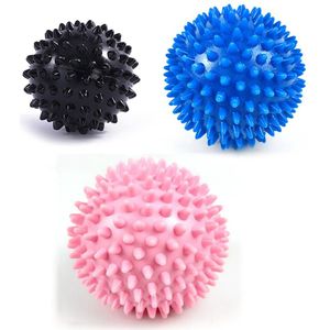 Massagebal met Stekels - Set van 3 - Spiky Massage Ball - Triggerpoint Ballen - PVC - Myofasciale Bal - Gymnastiekbal - voor Zelfmassage van Verschillende Delen van Het Lichaam - 7/7.5/9 cm - Zwart+Roze+Blauw