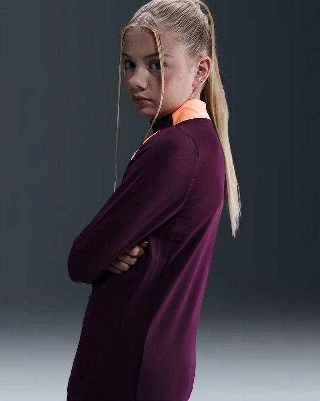 Nike - Dri-FIT Strike - Voetbaltrainingshirt - Rood - Voor Jongeren