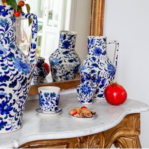 Return to Senders-sHandgeschilderde vaas met blauwe bloemenprint - Medium - H45 x Ø cm -