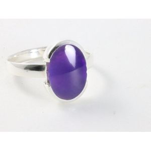 Hoogglans zilveren ring met paarse agaat - maat 19