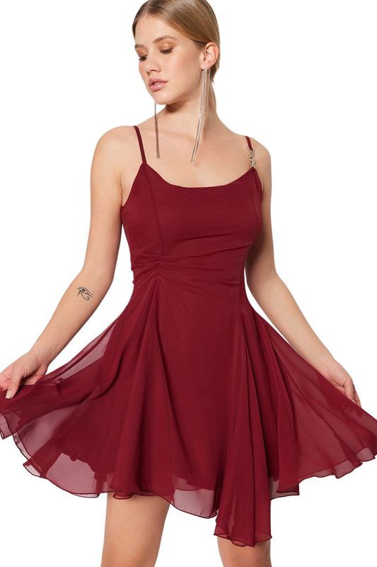 Trendyol Dames Skater Regular fit geweven jurk, bordeauxrood, 36, Bordeaux, 34