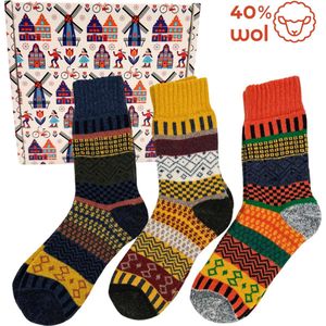 Warme Winter Sokken met Wol - Set van 3 paar maat 39-42 - in geschenkverpakking - Noors patroon - Dikke Huissokken Hygge - Blauw/Geel/Oranje