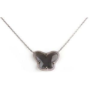 korte zilveren halsketting halssnoer collier gerhodineerd Model Vlinder met grijze steen
