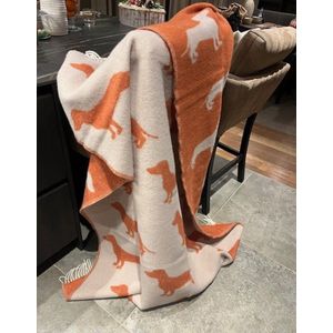 Teckel - plaid - 100% wollen deken (130x175cm) - beige - roest - koraaloranje - teckelprint - teckels - deken - wol - 2 kleurig - GRATIS TECKEL DEURWIG MEEGELEVERD - teckel plaid - teckel deken