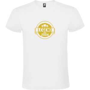 Wit T-Shirt met “Legend sinds 2004 “ Afbeelding Goud Size XXXL