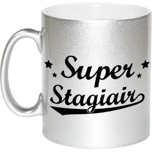 Super stagiair cadeau mok / beker met sterretjes 330 ml - zilverkleurig - keramiek - afscheidscadeau - koffiemok / theebeker