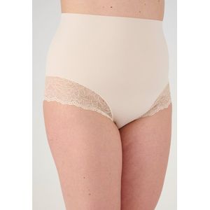 Damart - Slip licht corrigerend Perfect Fit by Damart - Dames - Bruin - 38/40