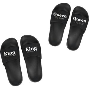 Slippers Dames en Heren - Koppel goals slippers - Persoonlijke slippers King en Queen datum in romeinse cijfers - Slippers voor hem en haar - Wit/Zwart - 35/36 t/m 45/46 - Graag de maten doorgeven via de mail