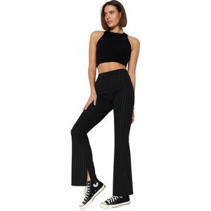 Trendyol Zwart Slim Met Slits Flare/Flare Spaanse Been Hoge Taille Gestreepte Gebreide Leggings Broek Twoss23Pl00126