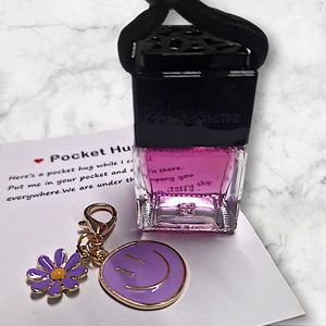 Autoparfum Smiley | met Purple Pocket HUG | 8ml | Wenskaart | Dupe | Car Perfume | Autogeur | Auto parfum | Autogeurtje | Luchtverfrisser | Auto Geurverfrisser | Kerstcadeau | Bedankt cadeautje | Verjaardagscadeau