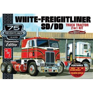 1:25 AMT 1046 White Freightliner 2-in-1 SD/DD Cabover Tractor Plastic Modelbouwpakket
