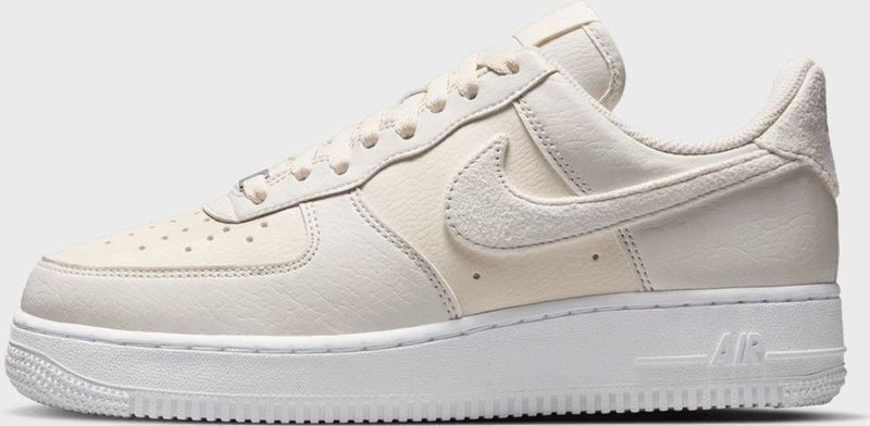 Nike - Air Force 1 Low '07 Next Nature - Beige / Wit - Sneakers