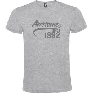 Grijs T shirt met ""Awesome sinds 1992"" print Zilver size XS